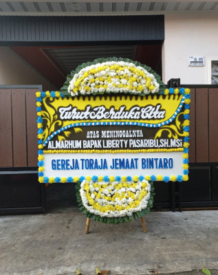 Papan Bunga Duka di Gebangsari